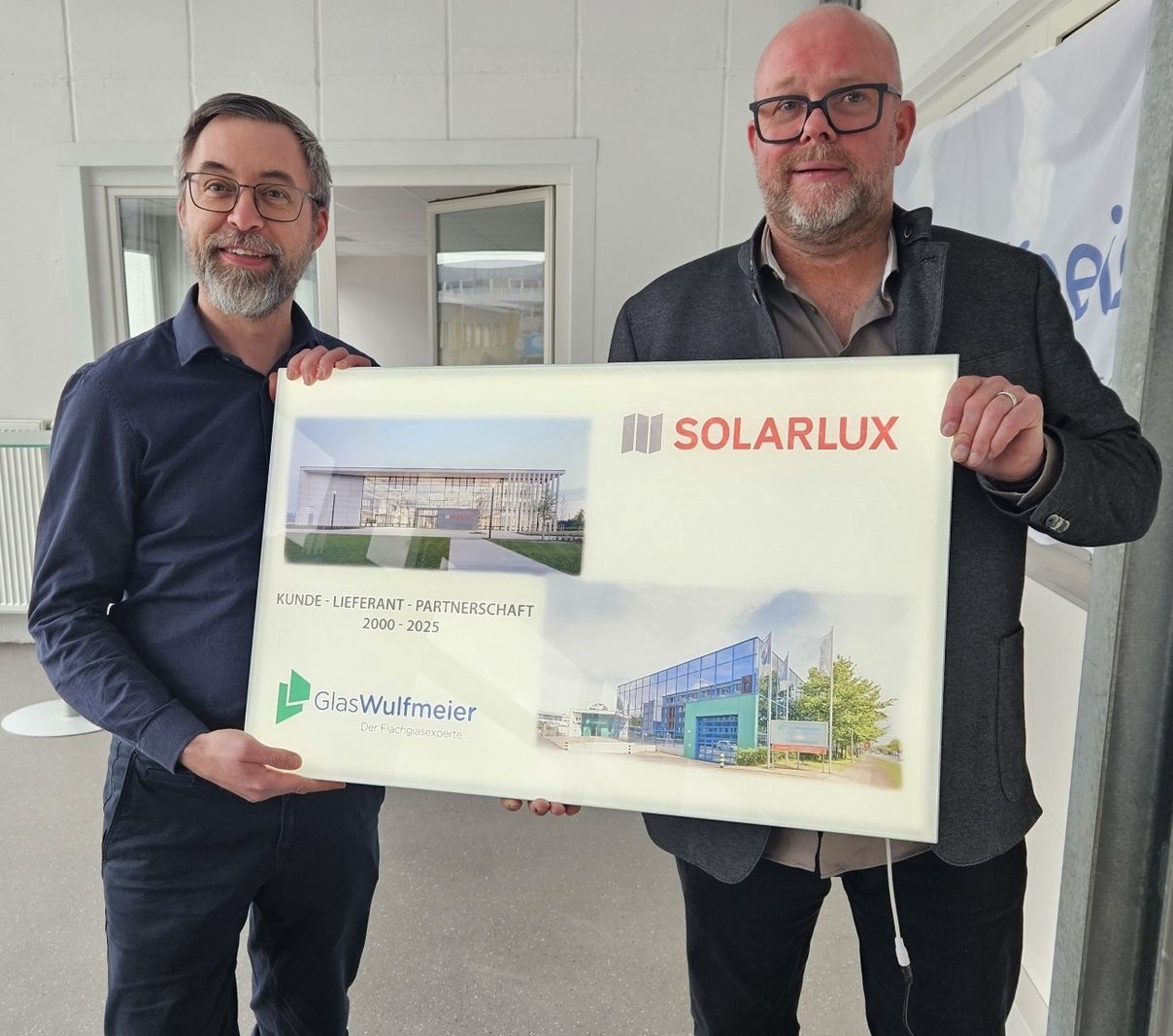 Links Thomas Bungert (Solarlux), rechts Frank Wulfmeier